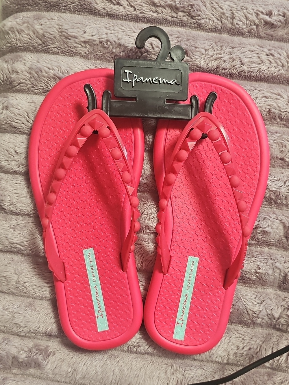 NEW Ipanema Hot Pink Stud-Detail Flip Flops